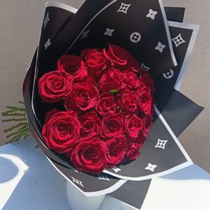 12 Red Roses